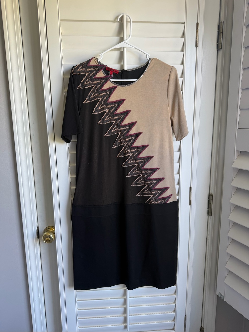 Vivienne Tam Black Taupe Zigzag Panel Midi Dress with Magenta Trim